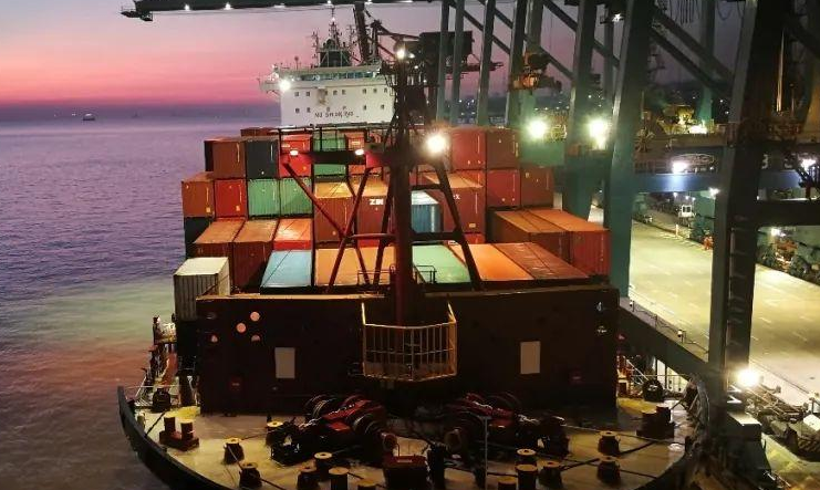 內(nèi)河水路運(yùn)輸是我國(guó)歷史上的經(jīng)濟(jì)命脈